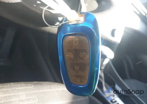 2022 Hyundai Santa Cruz Sel z USA, uszkodzony, nr VIN 5NTJC4AE2NH008562